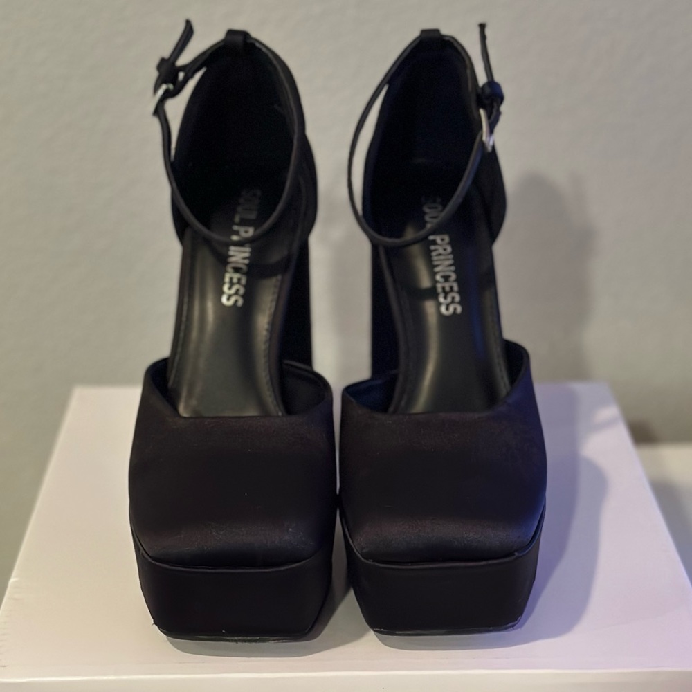 Ankle Strap Chunky Platform High Heel Pumps